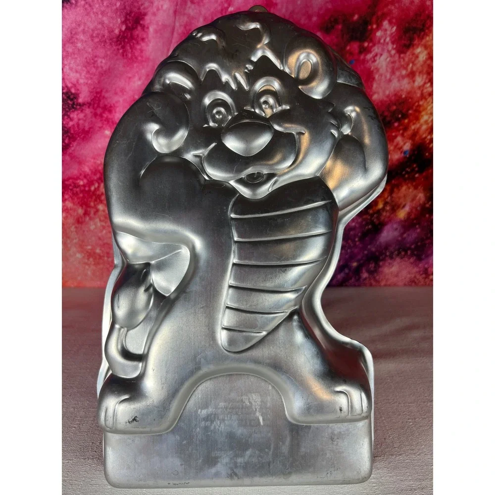 Vintage 1985 Wilton Wuzzles Bumblelion Cake Pan Disney Hasbro 2105-1875 Aluminum
